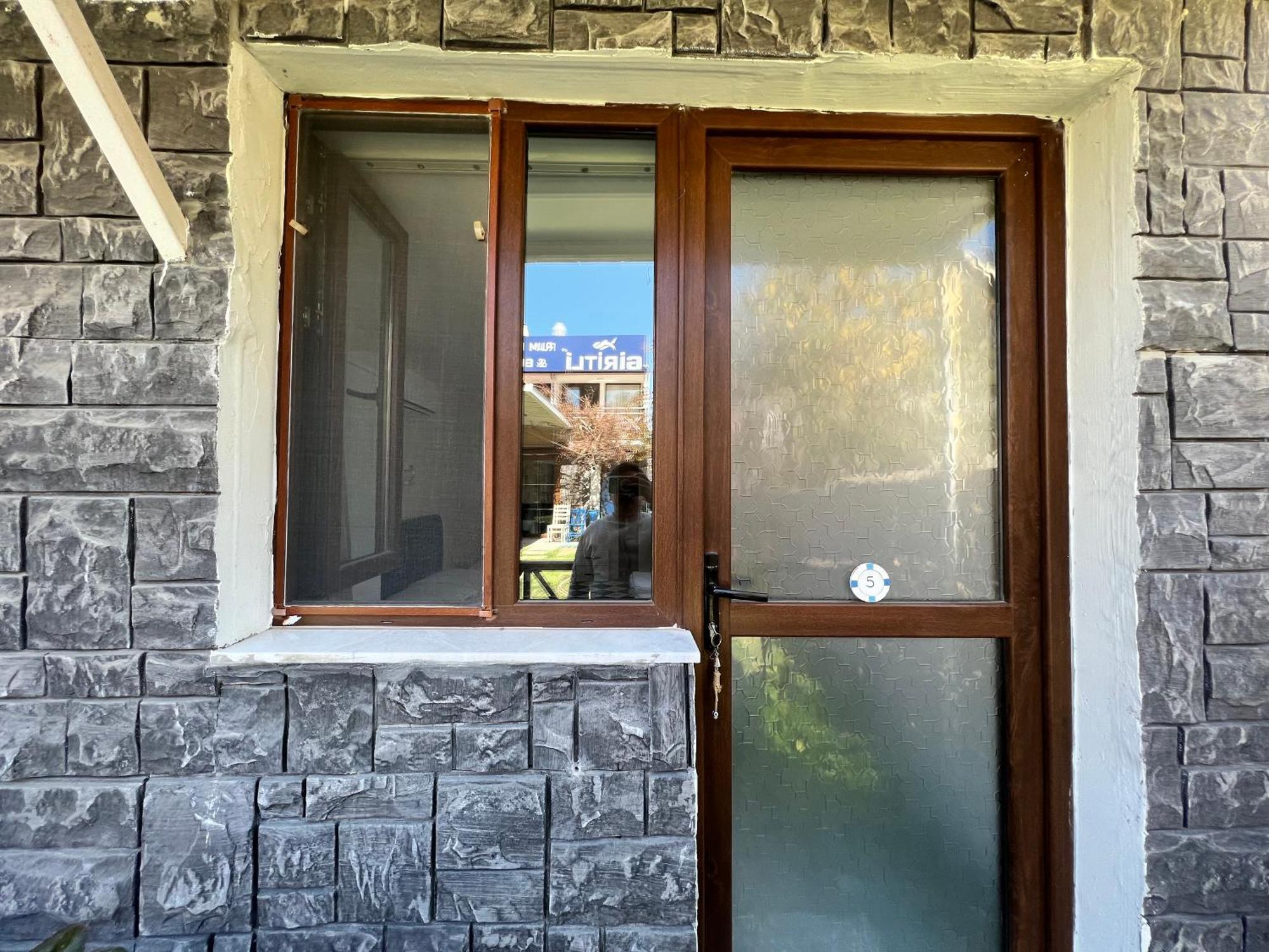 Giritli Rum Meyhanesi & Butik Otel Karaburun  Ngoại thất bức ảnh