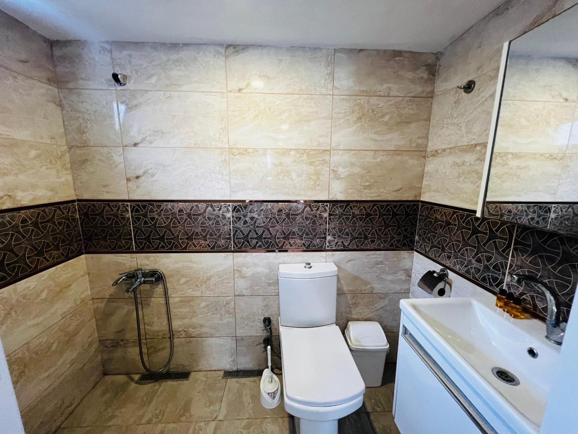 Giritli Rum Meyhanesi & Butik Otel Karaburun  Ngoại thất bức ảnh